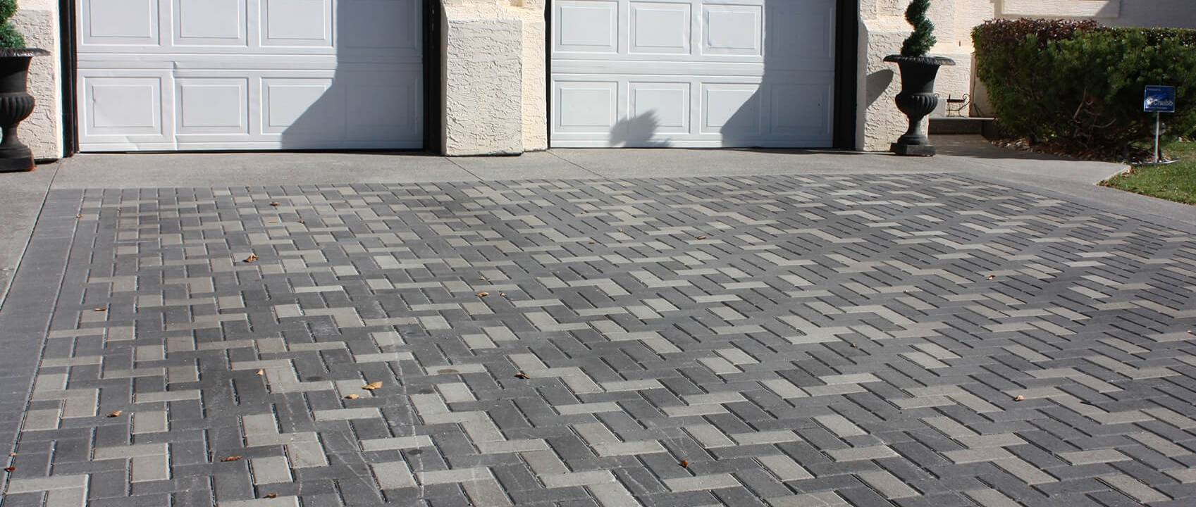 paving contractors Westonaria